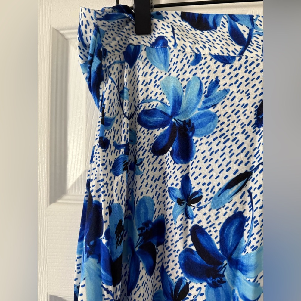 Eloquii Size 20 Floral Wrap Skirt ๐๐ค NEW WITH TAGS - Picture 7 of 8